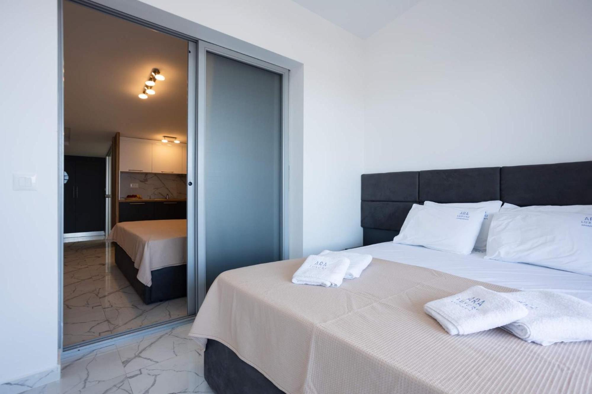 Avgerinos Apartments Políhrono Szoba fotó